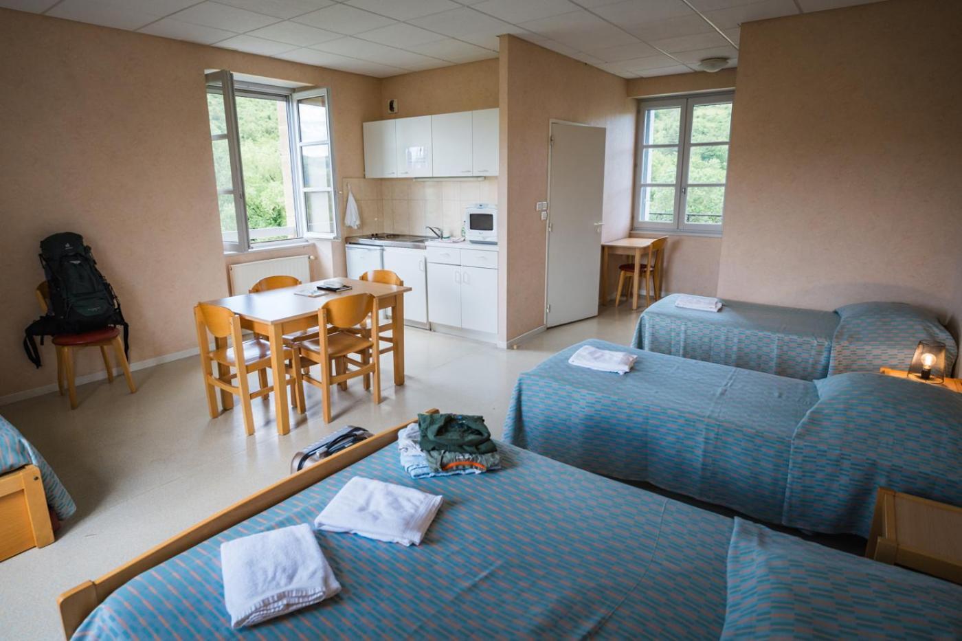 Accueil Du Couvent De Malet Hotel Saint-Côme-dʼOlt Værelse billede
